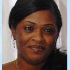 Meet your Posher, Dina